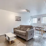 L'amiral - 6 Pers-parking Gratuit- Fibre-spacieux Lejlighed Rouen