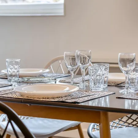 L'amiral - 6 Pers-parking Gratuit- Fibre-spacieux * Rouen