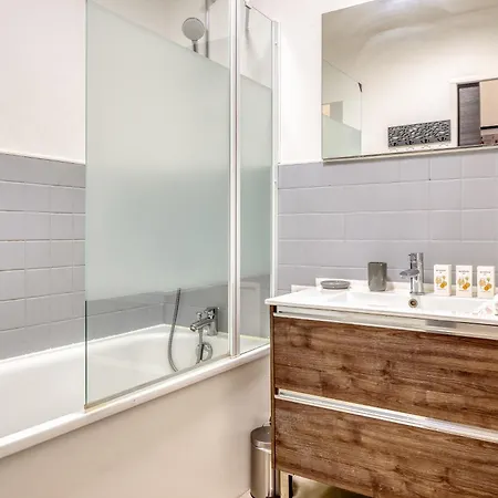 Appartement L'amiral - 6 Pers-parking Gratuit- Fibre-spacieux *