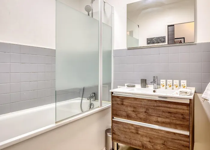 Appartamento L'amiral - 6 Pers-parking Gratuit- Fibre-spacieux *