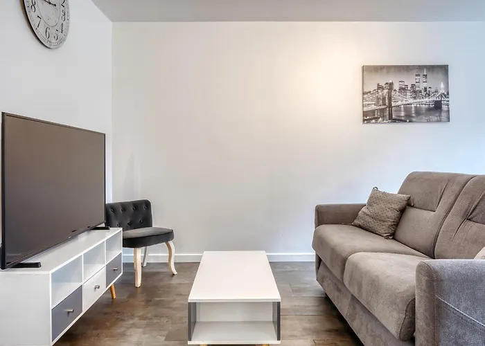 L'amiral - 6 Pers-parking Gratuit- Fibre-spacieux Appartamento